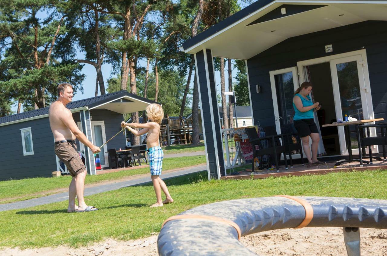 Lodge 4 Personen Camping De Molenhof Reutum Ngoại thất bức ảnh