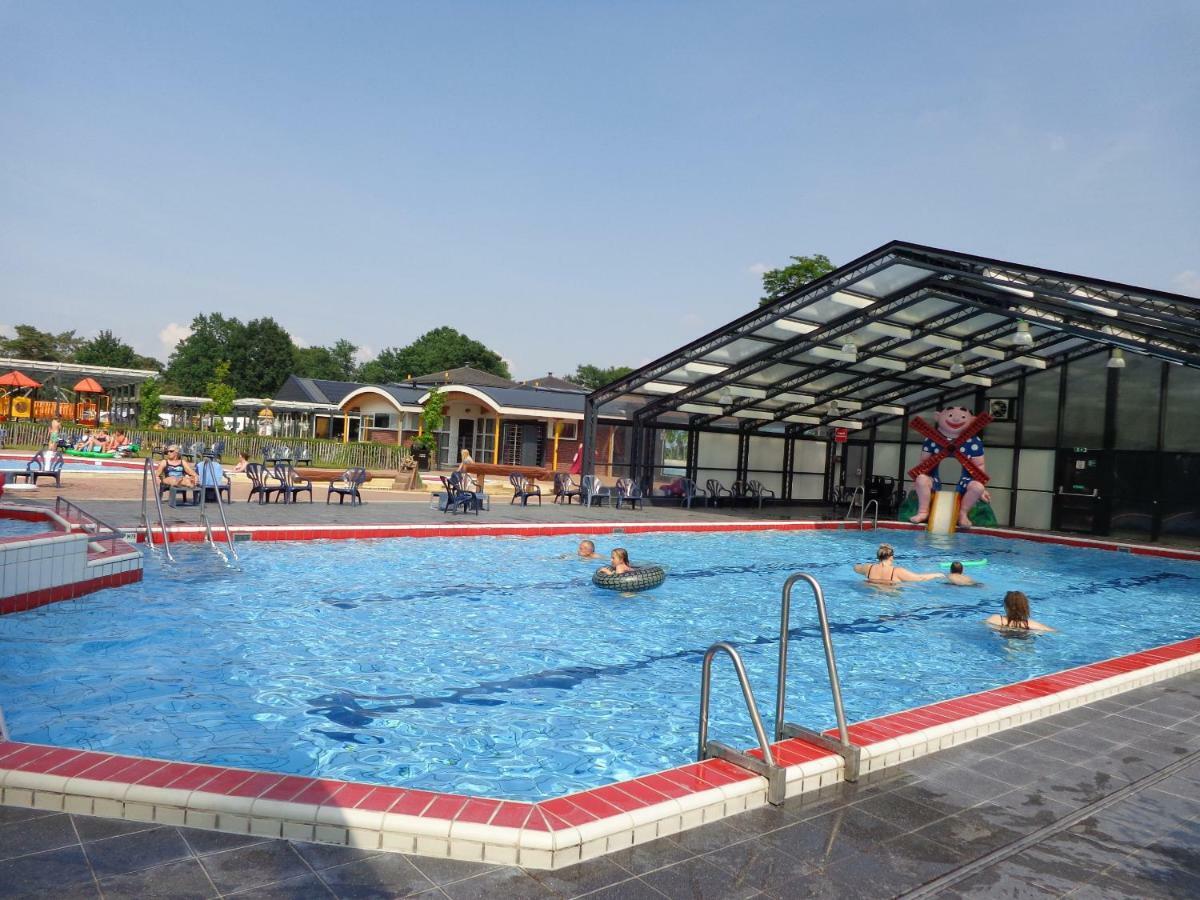 Lodge 4 Personen Camping De Molenhof Reutum Ngoại thất bức ảnh